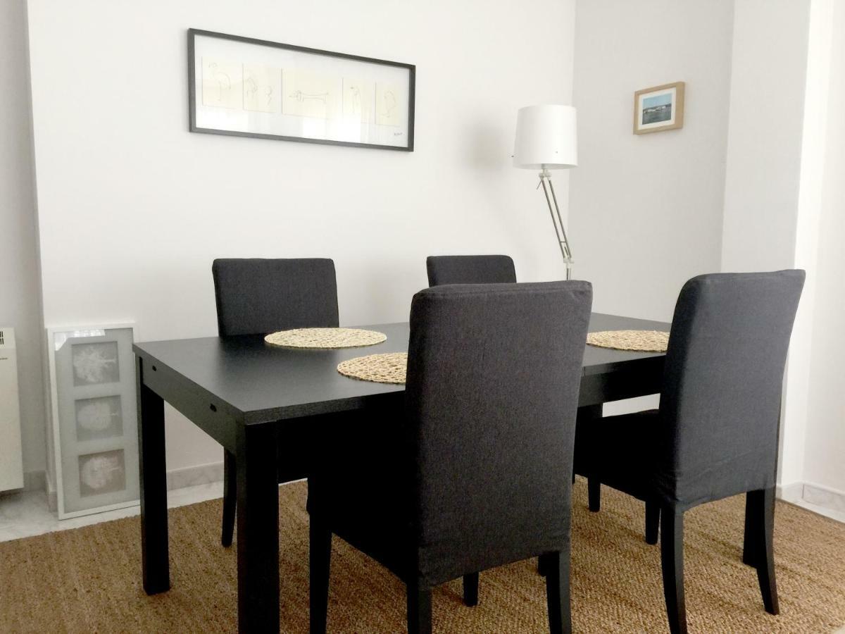 Апартаменти Apartamento Vilanova Віланова-де-Ароуса Екстер'єр фото